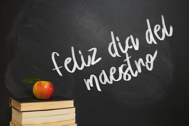 哪些养生知识适合在秋季发给顾客？